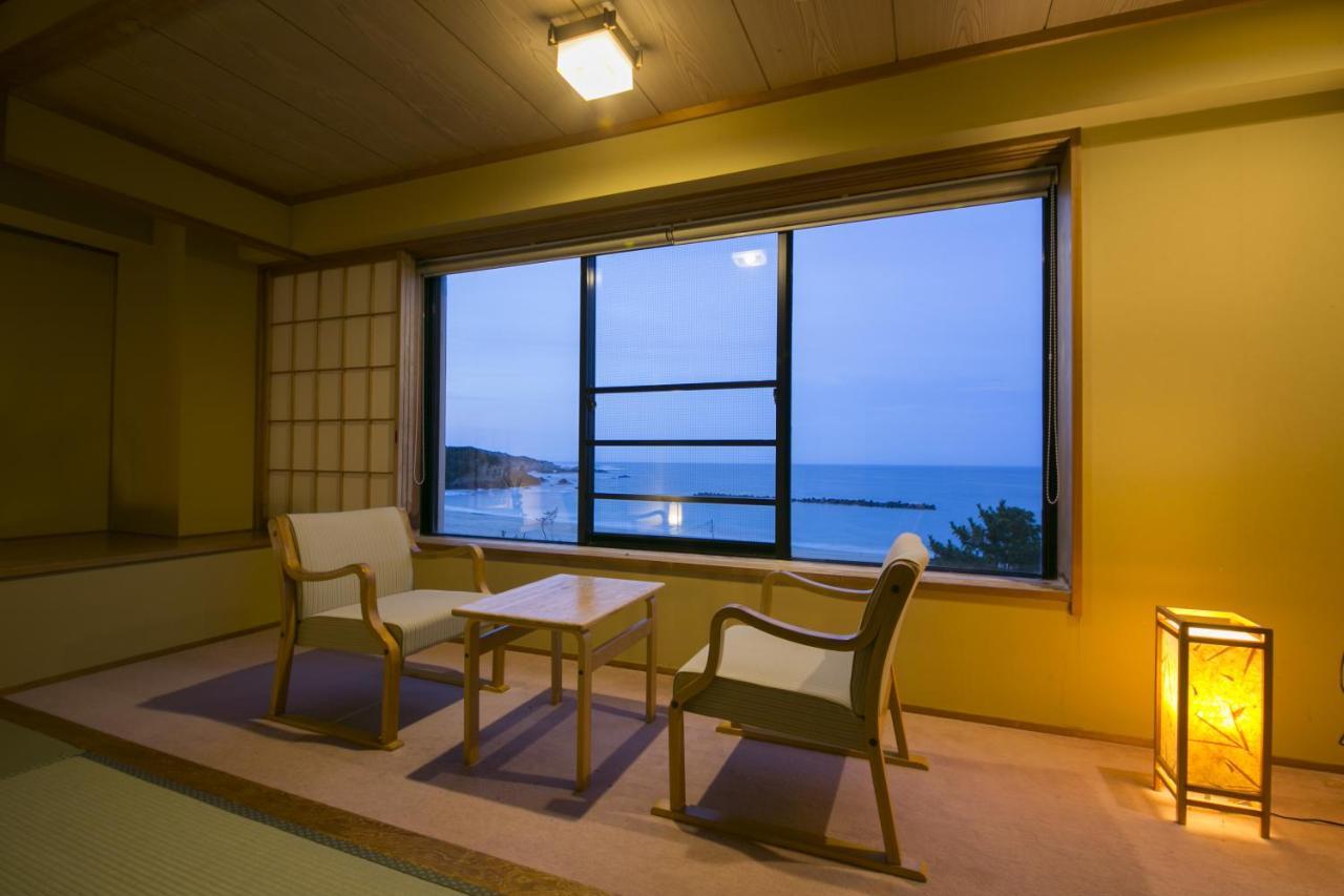 Shima Beach Hotel Toba Exterior foto